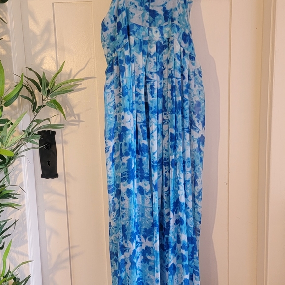 Gorgeous Calvin Klein Maxi Dress size 10 - Picture 3 of 8